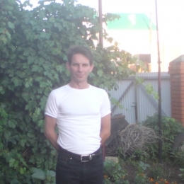 Парень ищет девушку в Петрозаводске для жарких встреч